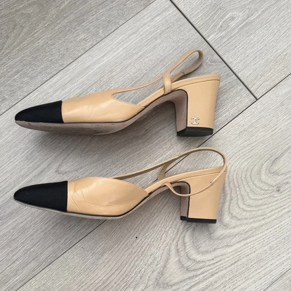 CHANEL Beige and Black Slingback Heels - Picture 5 of 8